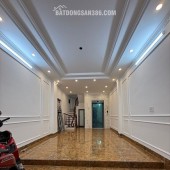 LÔ GÓC 6 TẦNG THANG MÁY XÂY MỚI ĐẸP_VĂN MIẾU - QUỐC TỬ GIÁM_GẦN PHỐ_42m2_3 THOÁNG, hơn 14 tỷ